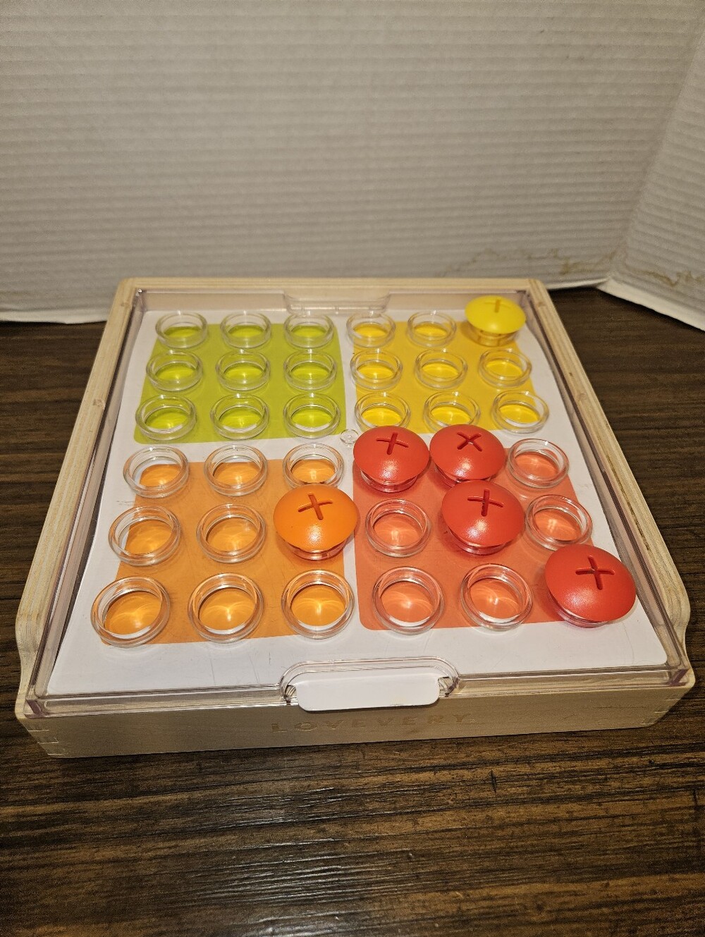 Wooden Peg Sorting Puzzle Toy in Yellow, Orange & Red